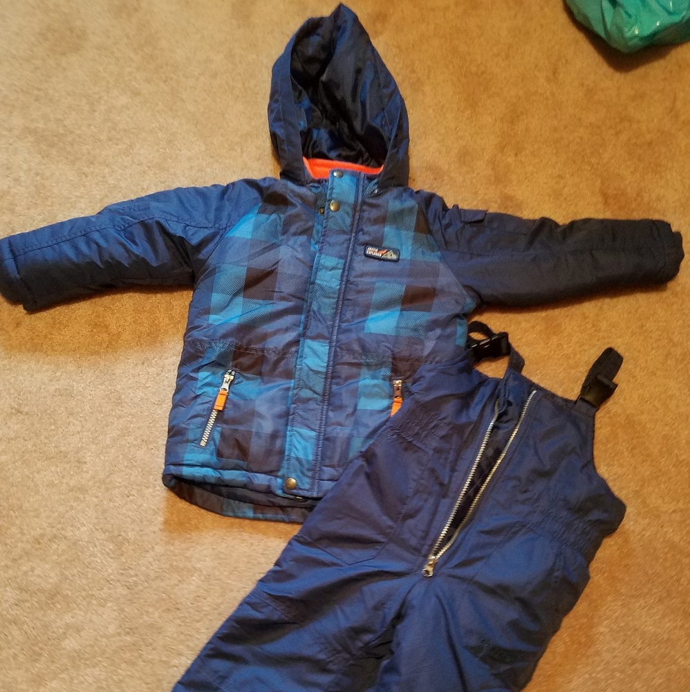 Carter's Snow Suite worn Once!